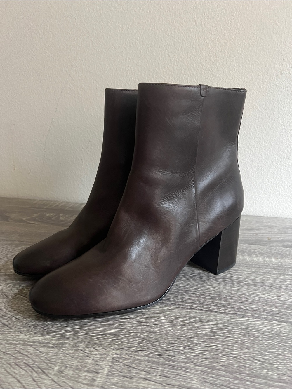 Frye Jodi Dark Brown Leather Ankle Boots Block Heel Zip Booties 11 M